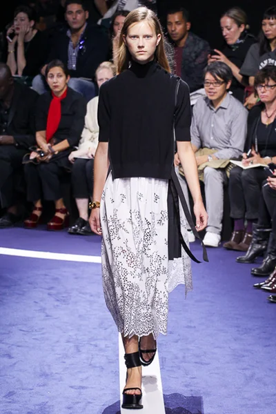 Look 29